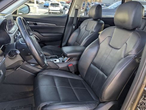 Used 2020 Kia Telluride SX image 29