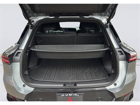 Used 2024 Chevrolet Equinox EV LT w/ LPO, Active Package FWD image 14