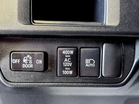 Used 2019 Toyota Tacoma TRD Off-Road image 21