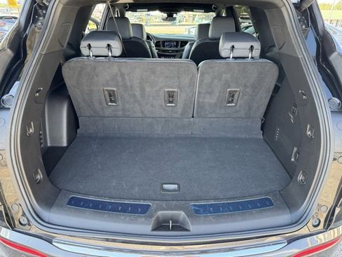 Used 2022 Buick Enclave Premium image 26