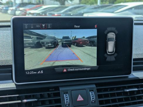 Used 2018 Audi Q5 Prestige AWD/4WD image 25