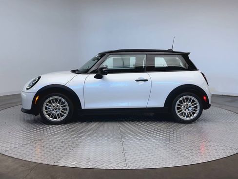 New 2026 MINI Cooper S image 5