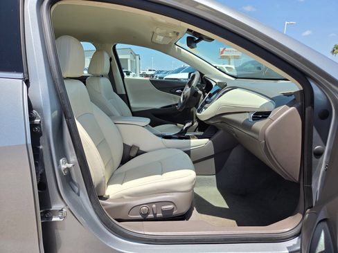 Used 2024 Chevrolet Malibu LT FWD image 19
