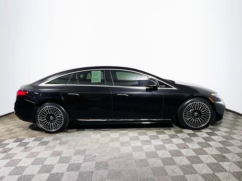 Used 2022 Mercedes-Benz EQS 580 4MATIC Sedan image 8