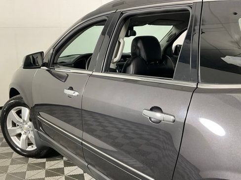 Used 2015 Chevrolet Traverse LTZ AWD/4WD image 36