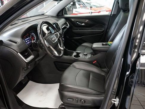 Used 2022 GMC Terrain SLT w/ Infotainment Package II image 26