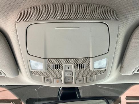 Used 2019 Ford Fusion SE w/ Equipment Group 151A image 15