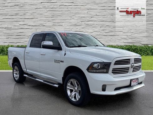 Used 2017 RAM 1500 Sport image 7