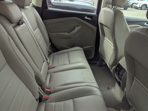 Used 2015 Ford Escape SE w/ Equipment Group 201A image 10