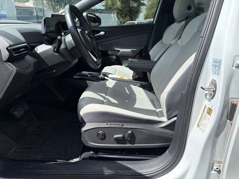 Used 2021 Volkswagen ID.4 Pro S RWD image 10