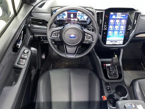 Used 2025 Subaru Forester Limited AWD/4WD image 31