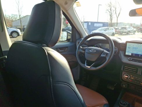 Certified 2022 Ford Maverick Lariat w/ Lariat Luxury Package image 15