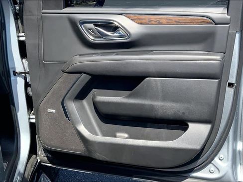 Used 2024 Chevrolet Tahoe Premier image 25
