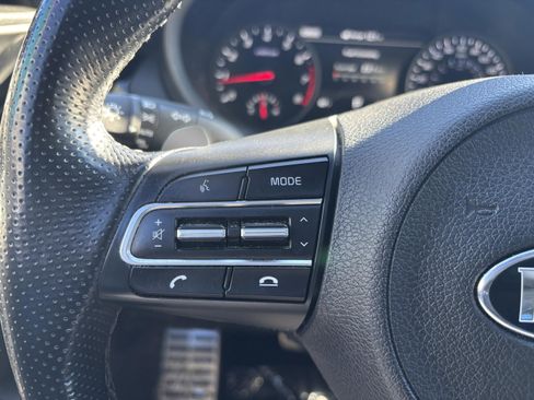 Used 2018 Kia Stinger GT2 image 10