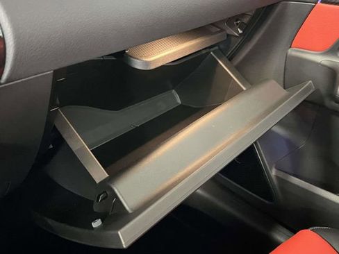 New 2026 Mercedes-Benz GLA 35 AMG 4MATIC image 32