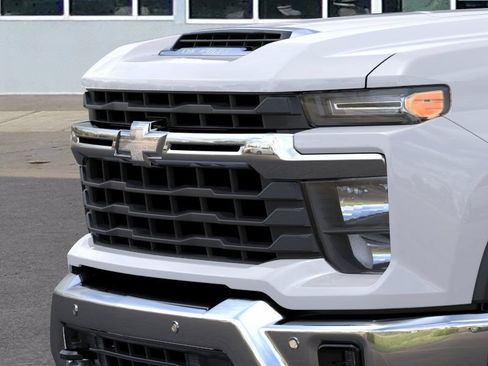 New 2026 Chevrolet Silverado 3500 LT w/ Safety Package AWD/4WD image 13