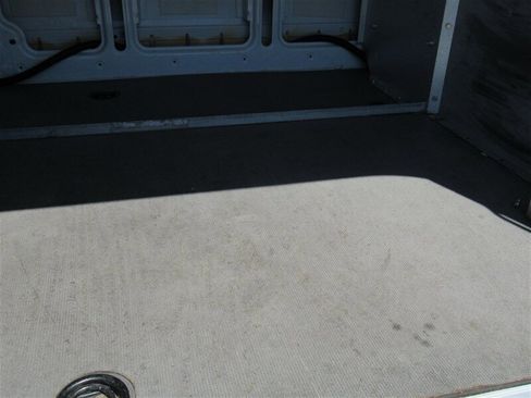 Used 2012 Mercedes-Benz Sprinter 2500 image 16