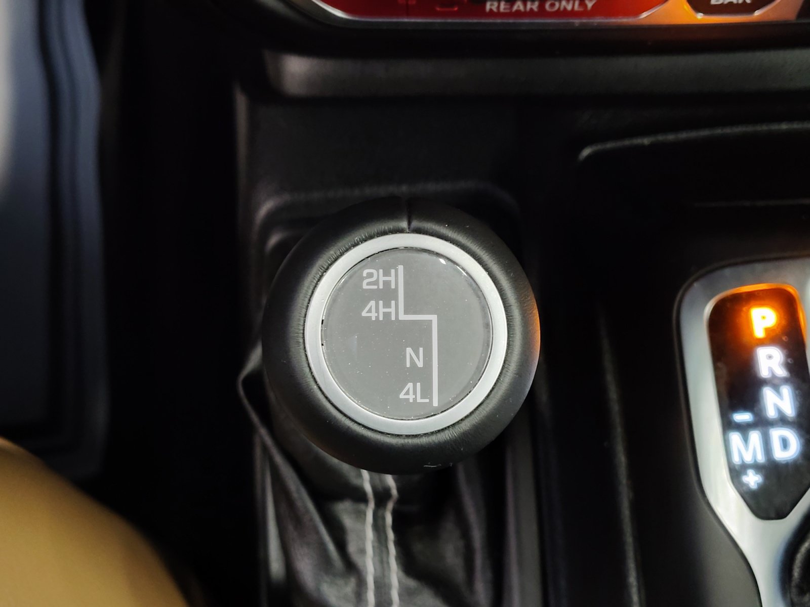 Used 2020 Jeep Gladiator Rubicon AWD/4WD image 35