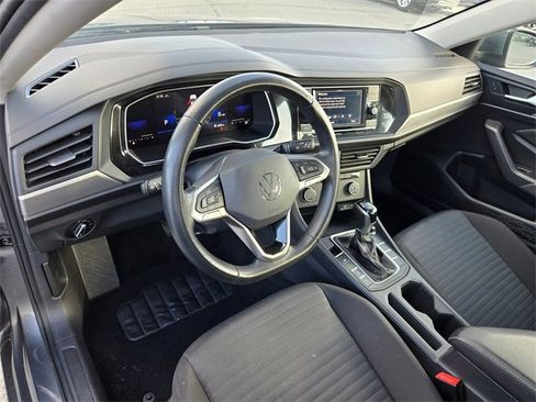 Used 2024 Volkswagen Jetta S image 9