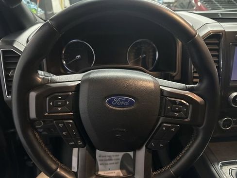 Used 2021 Ford Expedition Limited image 10