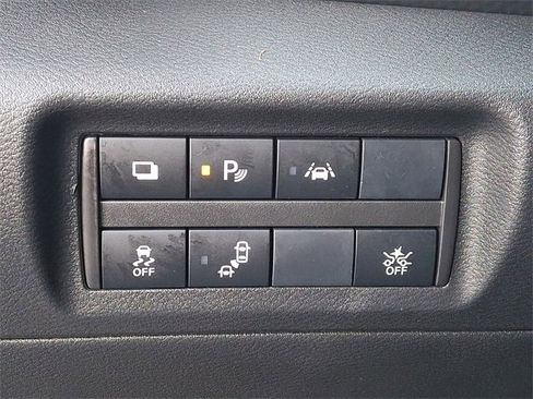 Used 2025 Nissan Kicks Play S image 26