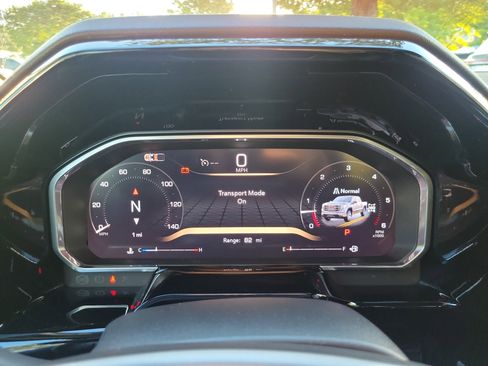 New 2026 GMC Sierra 1500 SLT w/ SLT Premium Package image 10