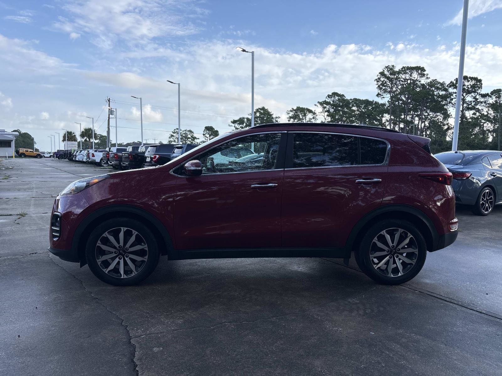 Used 2018 Kia Sportage EX w/ EX Premium Package FWD image 6