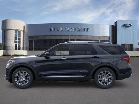 New 2026 Ford Explorer Platinum RWD image 4
