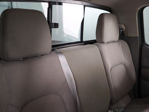 Used 2019 Nissan Frontier SV w/ Value Truck Package RWD image 27