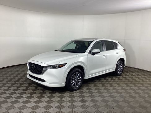 Used 2025 MAZDA CX-5 AWD 2.5 S w/ Preferred Package image 5