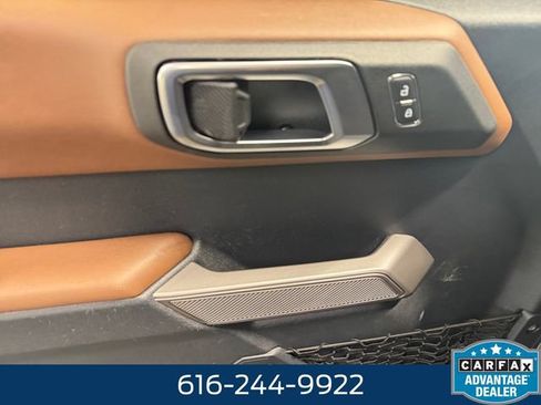 Used 2023 Ford Bronco Outer Banks AWD/4WD image 25