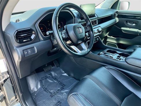 Used 2024 Honda Pilot EX-L image 9