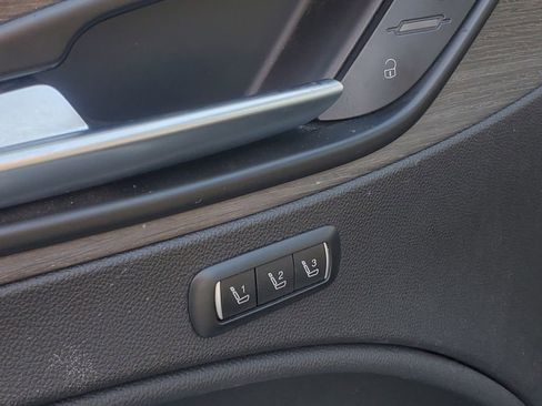 Used 2023 Alfa Romeo Stelvio Ti image 15