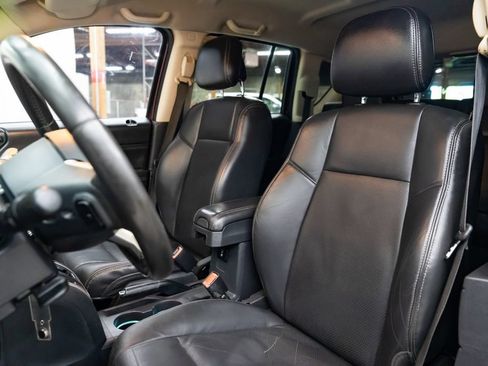 Used 2015 Jeep Compass Limited FWD image 21