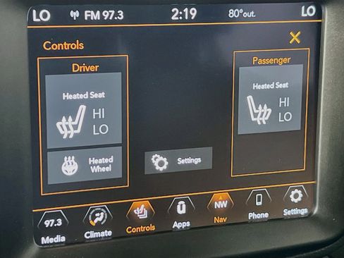 Used 2022 Jeep Renegade Limited AWD/4WD image 20