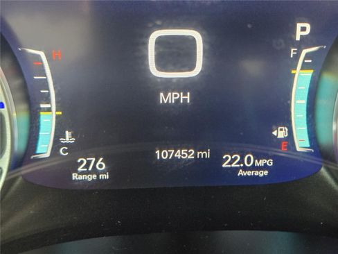 Used 2017 Chrysler Pacifica Limited FWD image 26