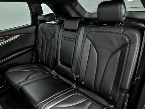 Used 2016 Lincoln MKX Reserve w/ Climate Package image 23