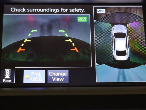 Used 2019 INFINITI Q50 Signature Edition w/ Cargo Package (L96) image 39