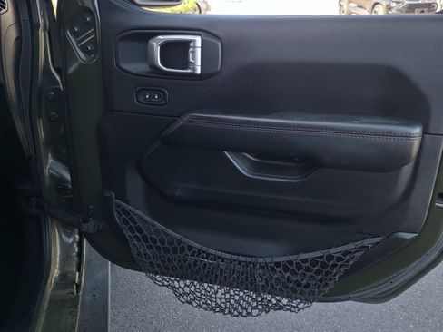 Used 2021 Jeep Wrangler Unlimited Rubicon image 29