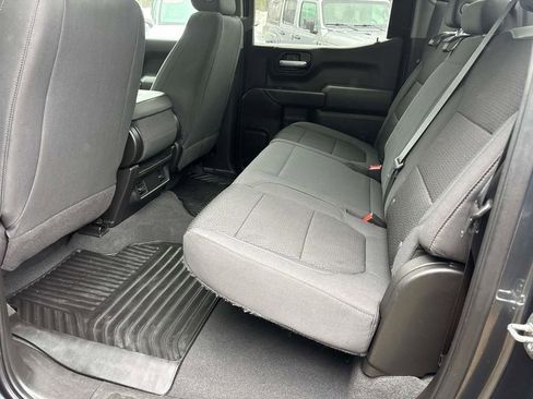 Used 2021 Chevrolet Silverado 1500 Custom image 10