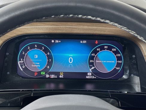 Used 2024 Volkswagen Atlas SE image 12