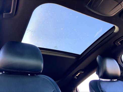 Used 2018 Lincoln MKX Reserve w/ Lincoln MKX Climate Package image 14