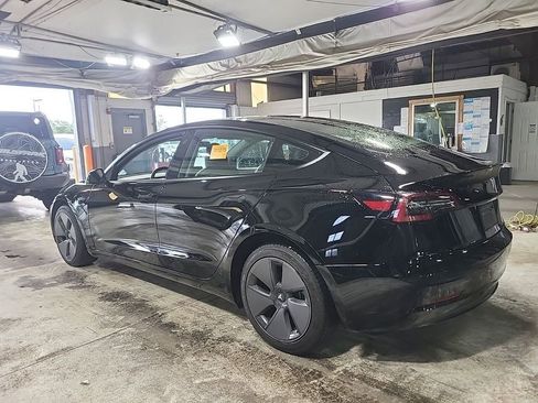 Used 2023 Tesla Model 3 Standard Range RWD image 4