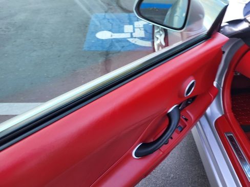 Used 2002 Honda S2000 image 16