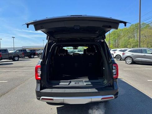 Certified 2024 Ford Expedition Limited AWD/4WD image 8