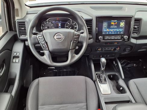 Used 2022 Nissan Frontier S w/ Technology Package image 3