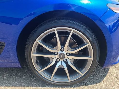 Used 2022 Genesis G70 2.0T w/ Prestige Package AWD/4WD image 9