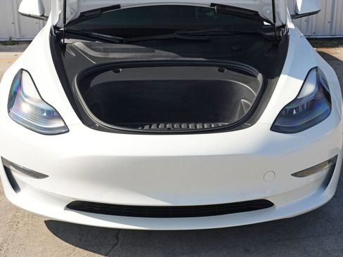 Used 2022 Tesla Model 3 image 7