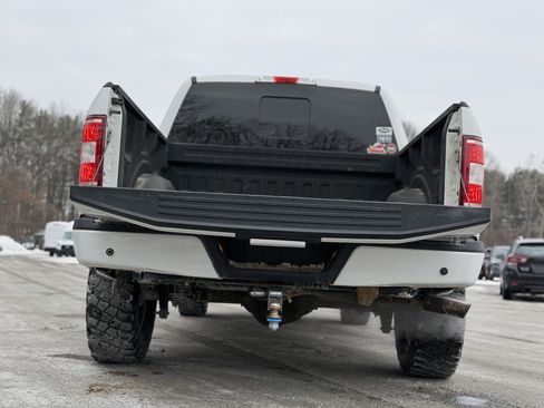 Used 2018 Ford F150 XLT w/ Equipment Group 302A Luxury image 33