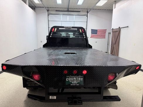 Used 2012 Ford F550 4x4 Crew Cab Super Duty w/ Payload Upgrade Pkg image 8